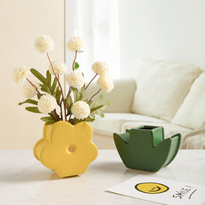 Cute Tabletop Ceramic Flower Vase